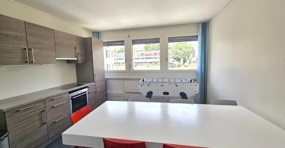 Achetez Vaud bureaux à Renens moins cher qu'un loyer et-ou profitez d'une rentabilité à +7%!