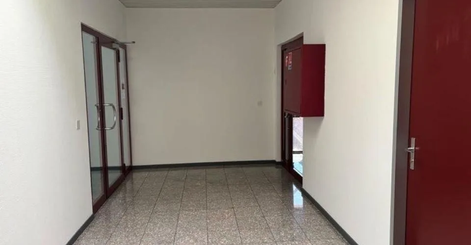 Le-Mont en Budron achetez vos bureaux à CHF 1500-m2 ! 330 m2 libres.