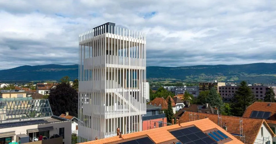 Bureaux exceptionnels dans une tour privative avec vue à 360°