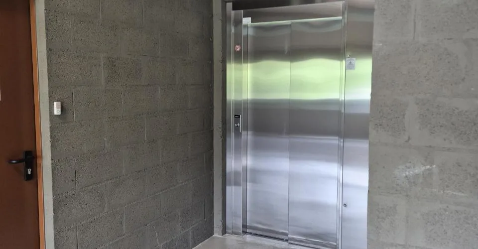 À vendre à Savièse – Bureau / cabinet de standing de 50 m2