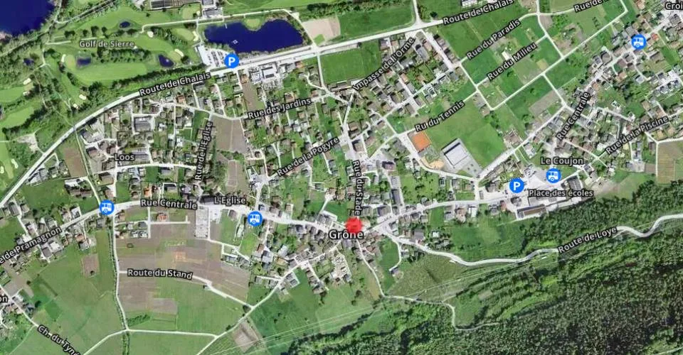 A VENDRE LOCAL COMMERCIAL A GRONE