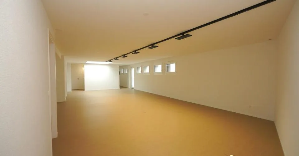 SPACIEUX BUREAUX À SIERRE