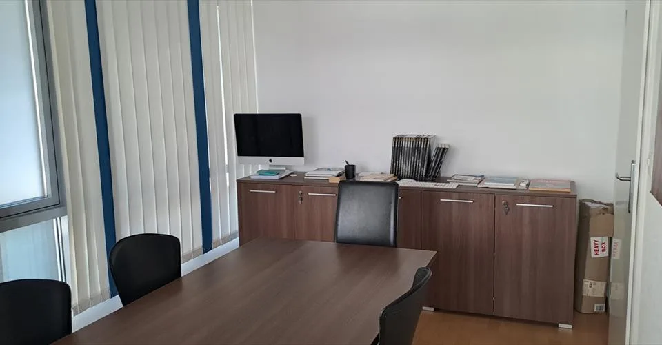A Vendre Deux Bureaux Pour Investisseur Martigny