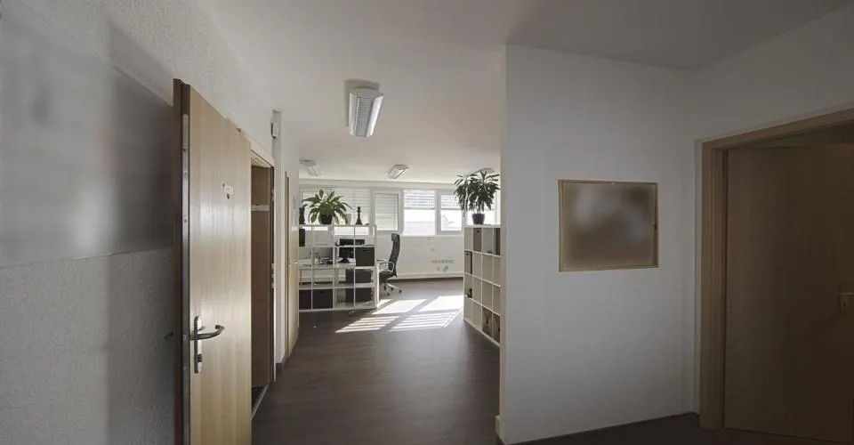Exclusivité - Bureau et place de parking - Sion