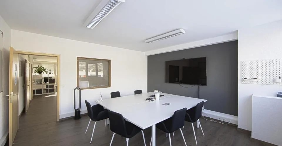 Exclusivité - Bureau et place de parking - Sion