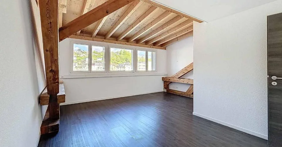 Bureaux spacieux avec 12 places de parc