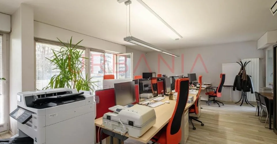 OPPORTUNITE UNIQUE POUR UN INVESTISSEUR OU UTILISATEUR