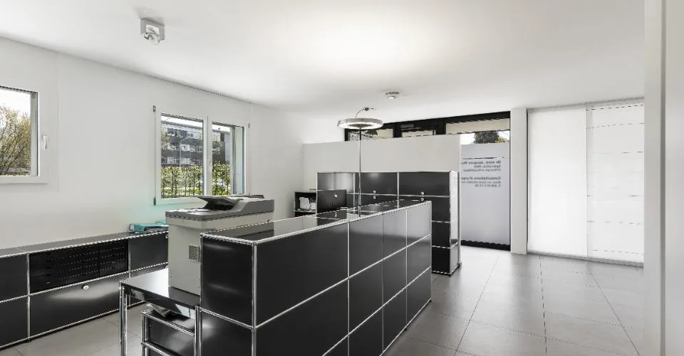 Surface commerciale / cabinet