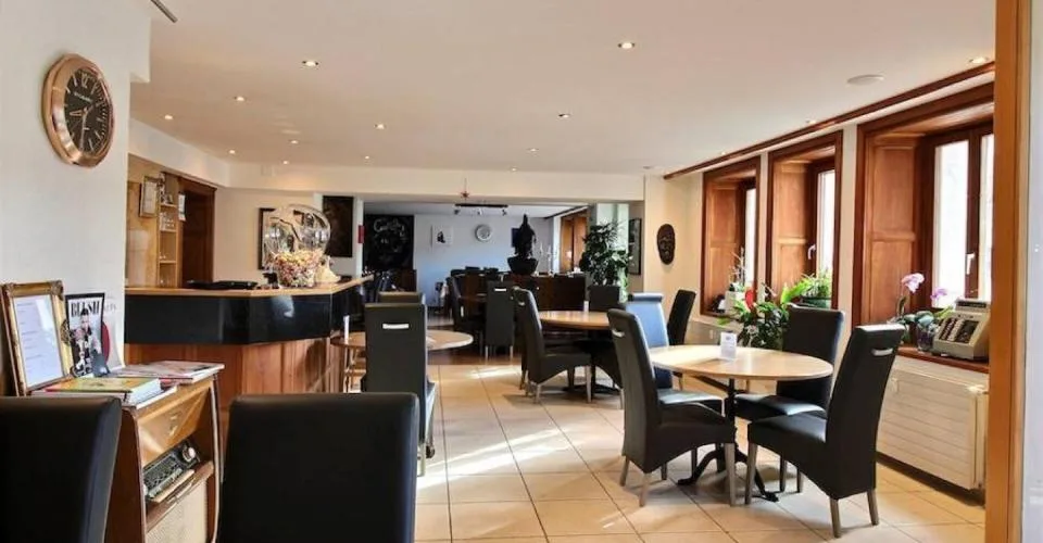 Restaurant 380 m2 au Sentier