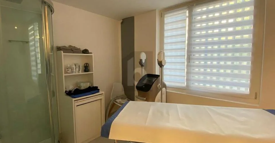 INSTITUT DE BEAUTE AVEC EXCELLENT CHIFFRE D'AFFAIRE