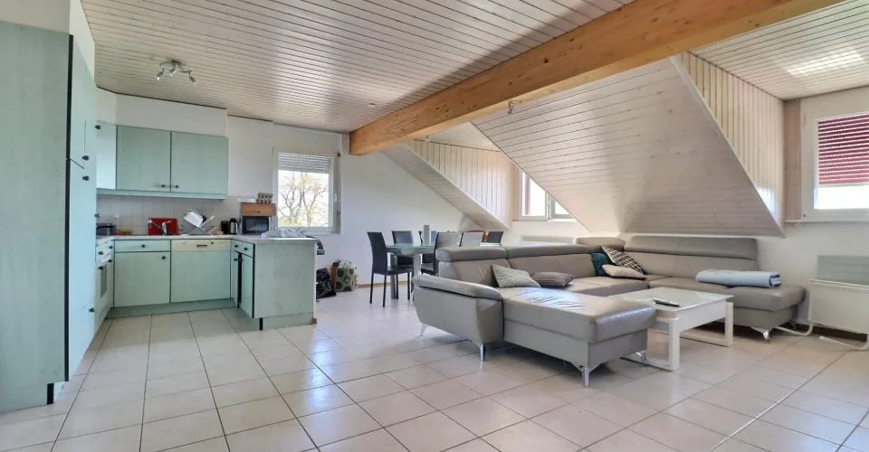Immeuble avec restaurant et logements – Situation touristique à Vaulion