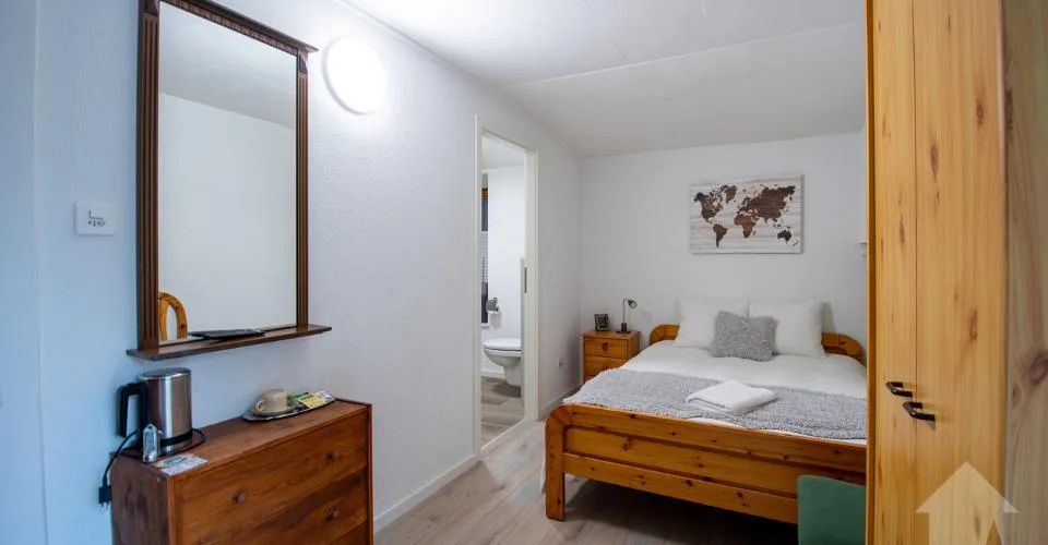 Immeuble mixte avec activités en cours – Le Châtelard (VS)