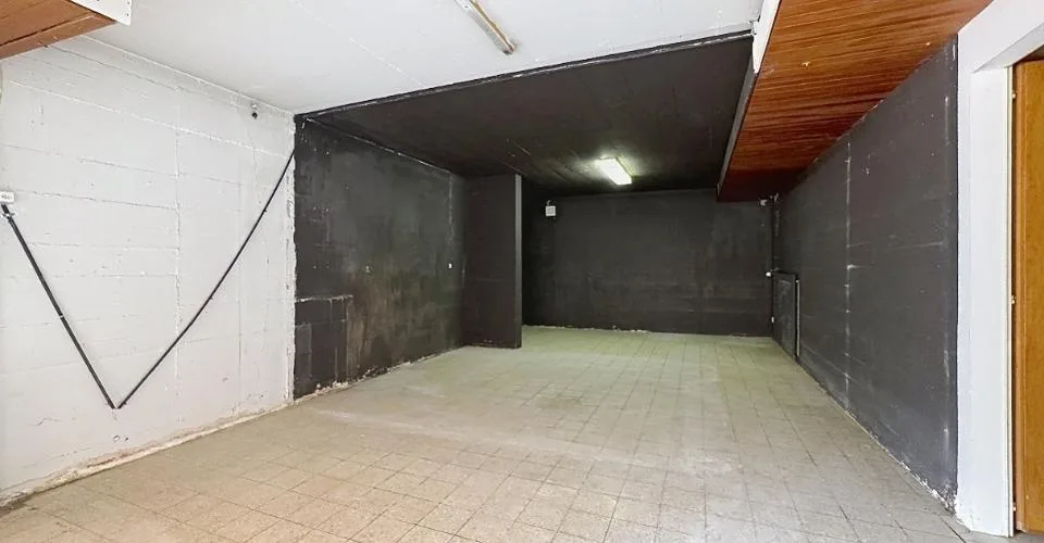 Sion, centre-ville : local commercial de 230 m² avec un grand potentiel d'aménagement