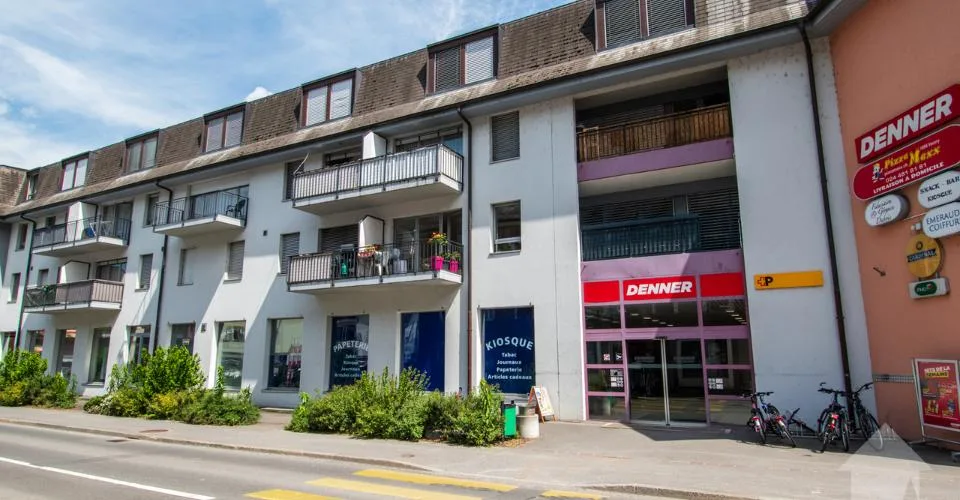 Vouvry, local commercial au centre du village