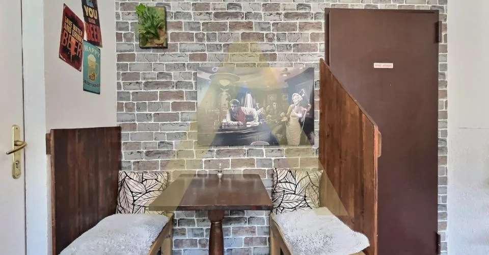 Bar restaurant au coeur du village