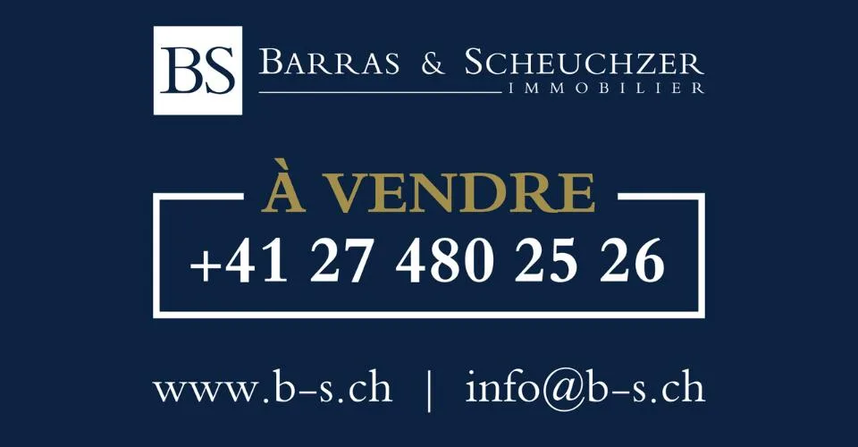 Local commercial – Situation premium, visibilité, vitrines, 2 accès