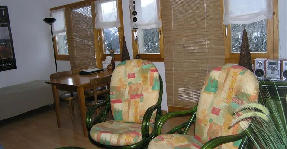 Restaurant typique avec vue dégagée et bon ensoleillement