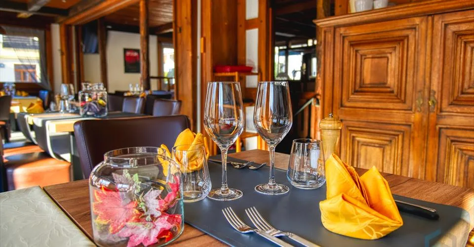 EXCLUSIF Magnifique restaurant de 218m² au centre du village