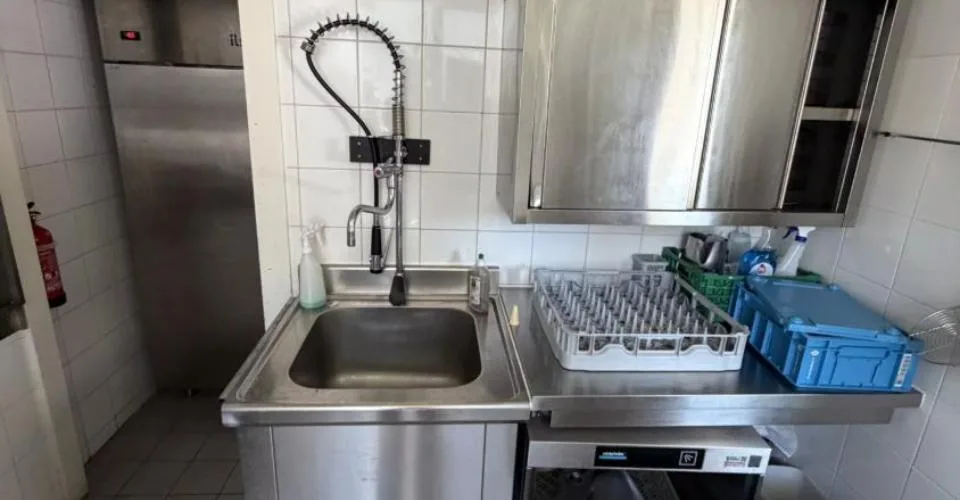 RESTAURANT ? FONDS DE COMMERCE À VENDRE Genève ? Rive droite | Prix :