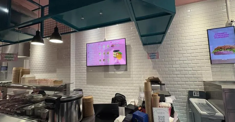 RESTAURANT À PLAINPALAIS AVEC BELLE RENTABILITÉ !