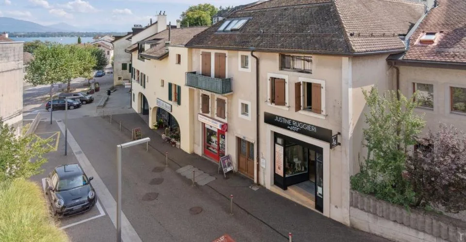 Exclusivité : Lot de deux arcades à Versoix
