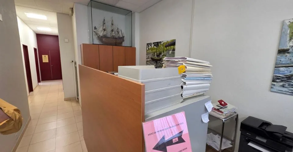 Cabinet Médical Établi avec Fort Potentiel de Développement - Genève Rive Droite