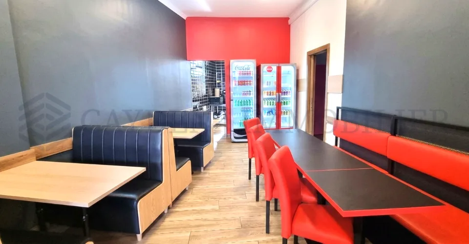 Exclusif! Magnifique restaurant tout neuf, clé-en-main !