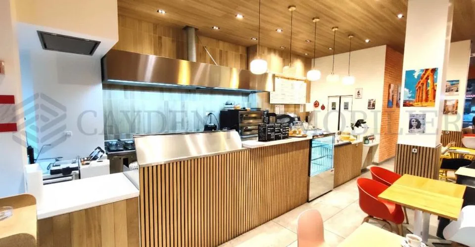 Exclusif! Fonds de commerce - Restaurant tout neuf, clé en main.