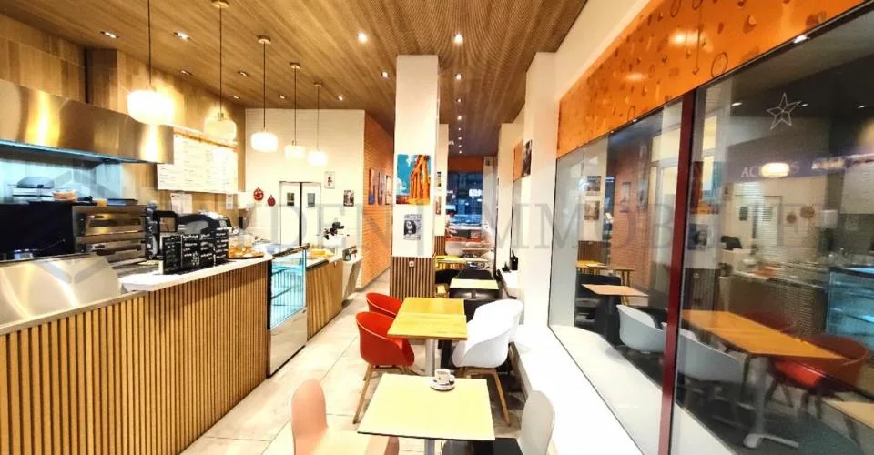 Exclusif! Fonds de commerce - Restaurant tout neuf, clé en main.