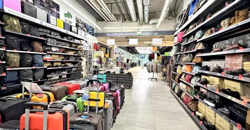Magasin au Centre Commercial