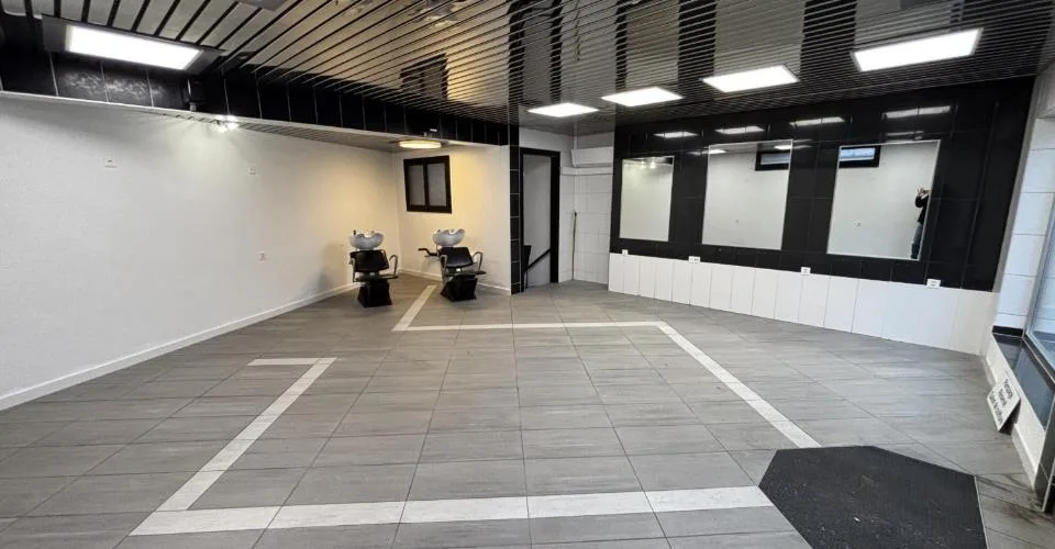 Local commercial de 3 pièces à vendre à Porrentruy