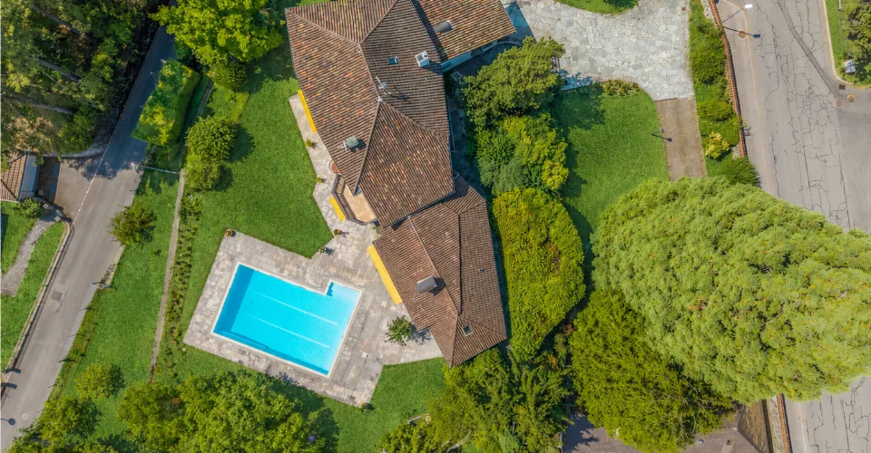 CHEXBRES - HERRENHAUS MIT SCHWIMMBAD, SEEBLICK & WOHNUNG – Foto 17 von 27