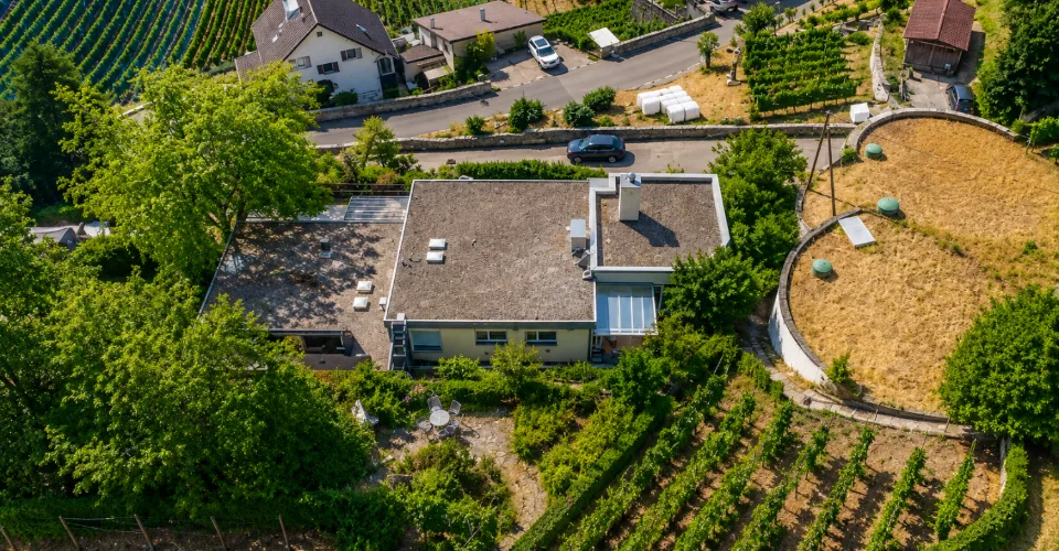 Villa mit Panoramablick auf den See – Foto 3 von 13