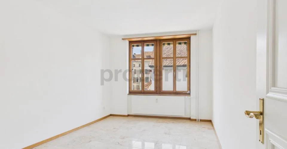 Charmantes Wohnen mit Balkon und historischem Flair – photo 18 sur 26