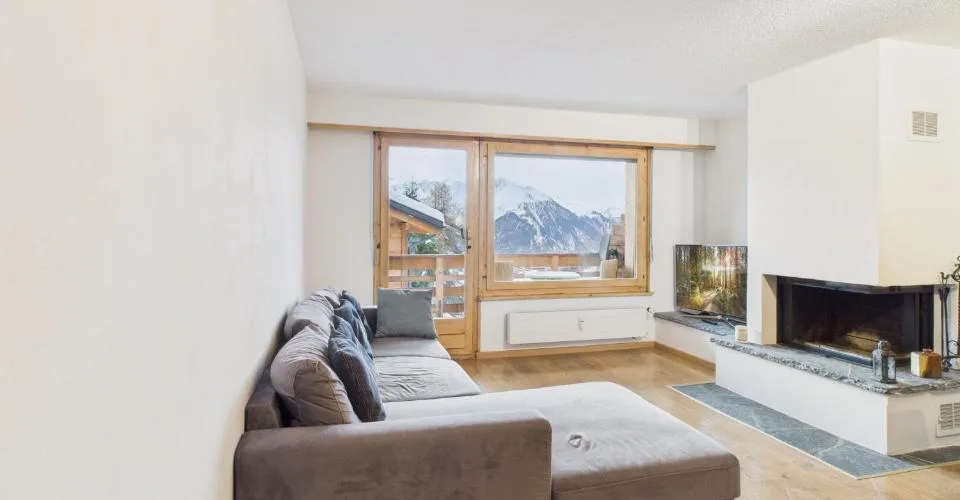 Chic 3.5 pièces - appartement meublé avec vue sur les montagnes à Verbier