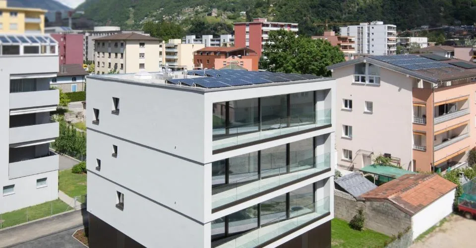 Palazzina Moderna a reddito nel cuore di Bellinzona .