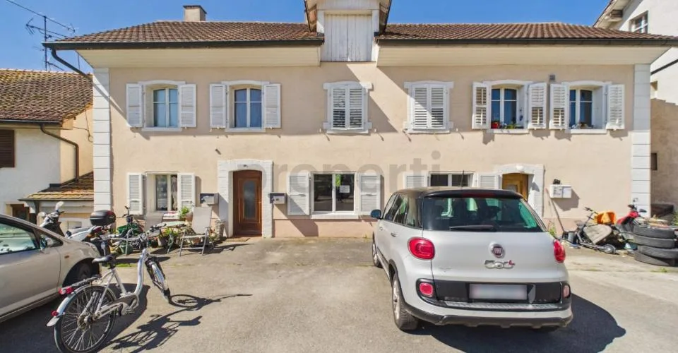 Élégante maison multiplex de 4 appartements avec cave et parking, Basse-Vendline