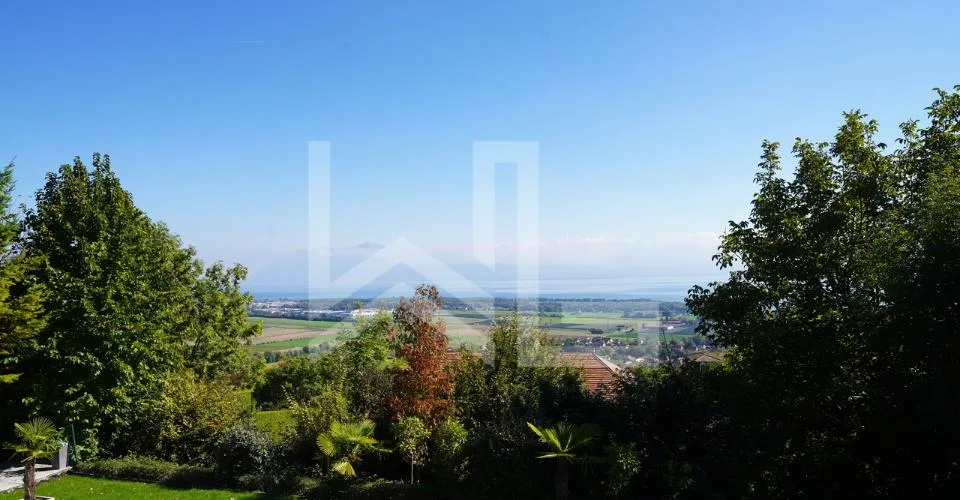 Propriété plein de charme avec vue- quartier calme – Foto 12 von 23