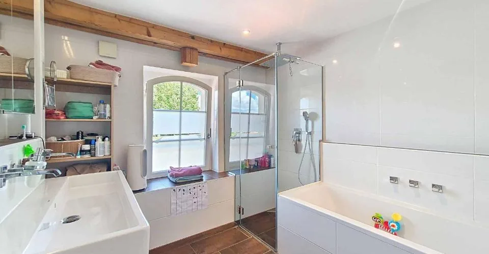 Duplex de 5.5 pièces en attique proche de Romont – Foto 8 von 26