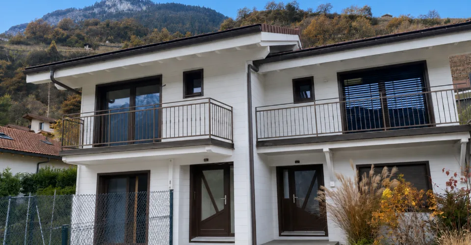 Standing - Triplex récent avec terrasse et places de parc - label minergie