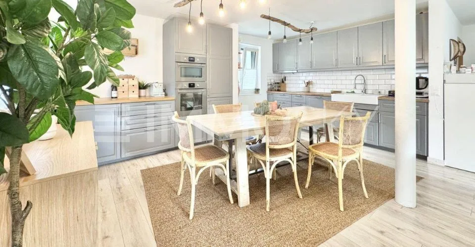 Opportunité rare : maison avec deux logements de charme – photo 3 sur 13