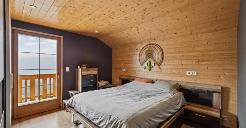 Chalet ristrutturato sulle alture di Gryon, studio indipendente, vista panoramica – foto 17 di 22