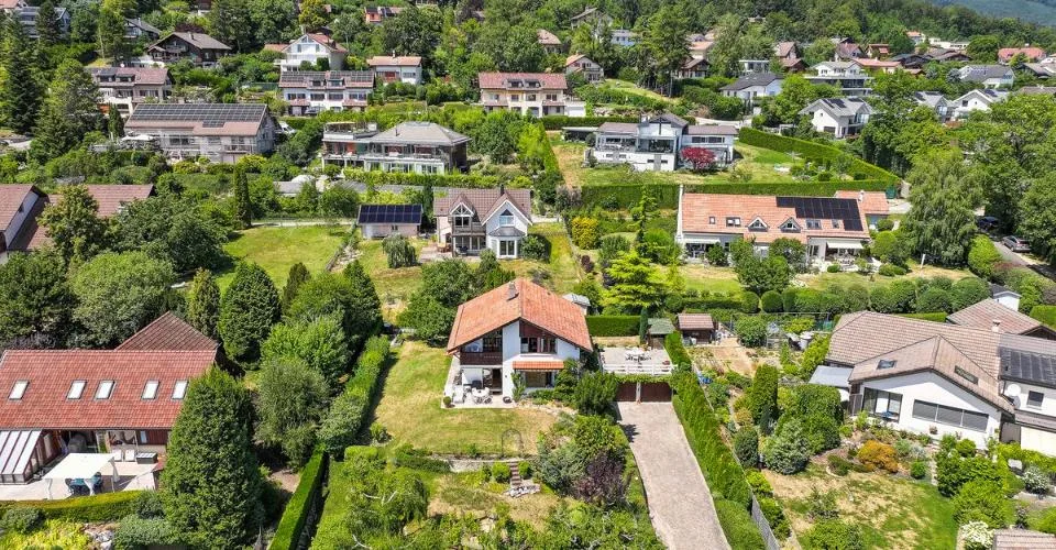 Schönes Haus in Arzier-Le Muids mit Blick auf den See! – Foto 26 von 26