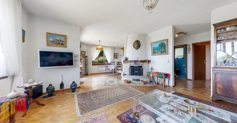 Schönes Haus in Arzier-Le Muids mit Blick auf den See! – Foto 19 von 26