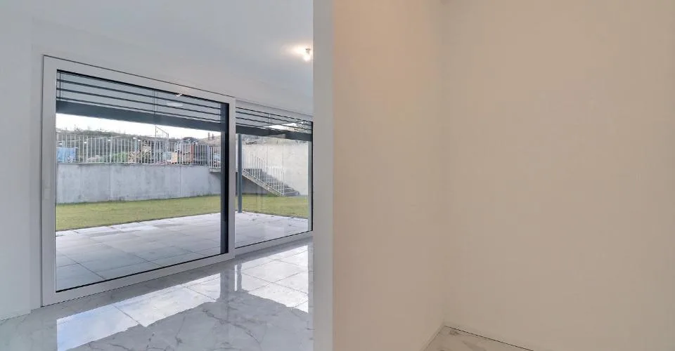 Appartement 4.5 pièces en rez-jardin à Moudon