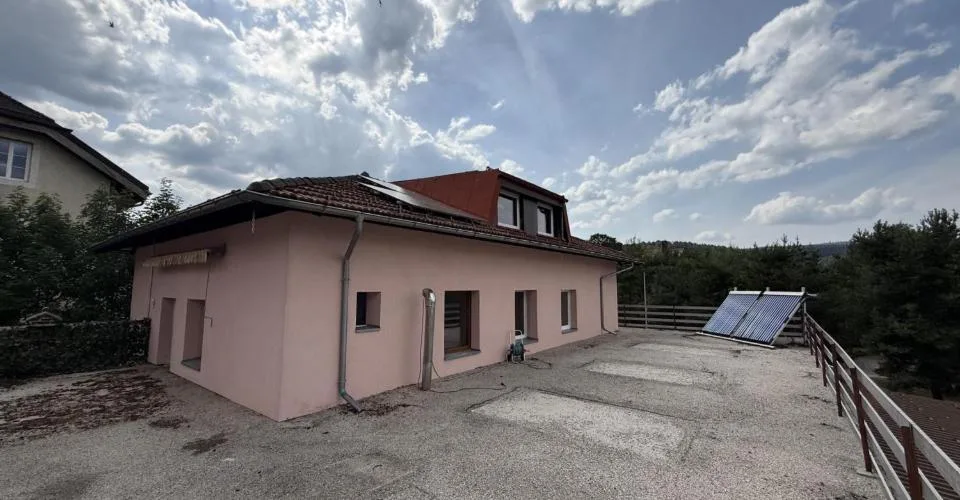 Un bien rare au coeur du Brassus, réunissant habitation et local commercial, avec un beau potentiel d'investissement – photo 16 sur 26