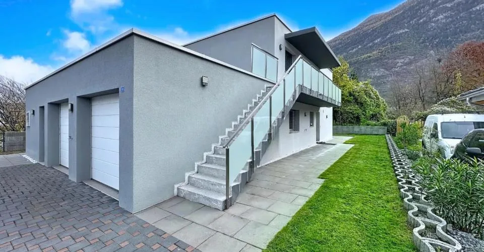 Moderne Villa mit doppeltem Potenzial – Foto 18 von 18
