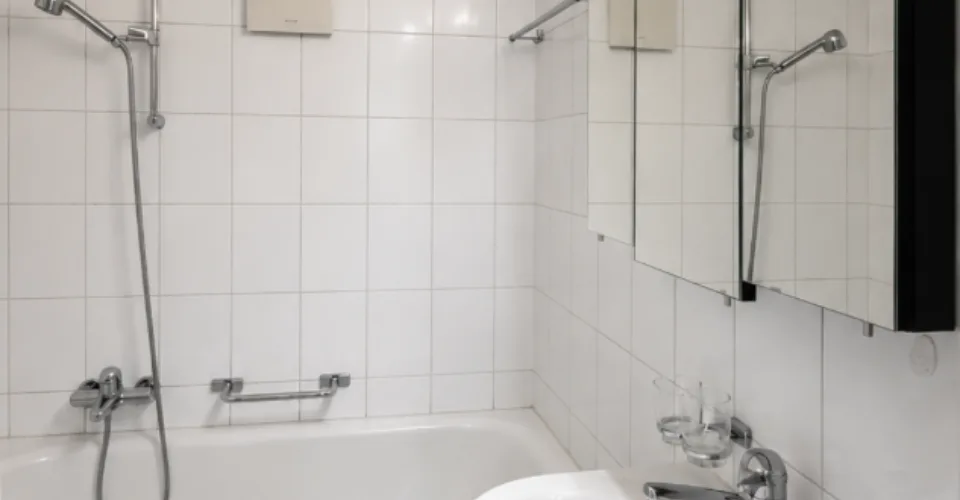 Bienne, appartement de 3 pièces dans un quartier calme – foto 9 di 10