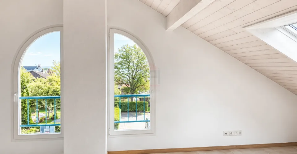 CRANS | Villa familiale de 240 m² avec 6 chambres et 7 stationnements