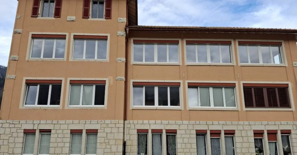 A louer: appartement 3.5 pièces - Pontins 17, Villeret